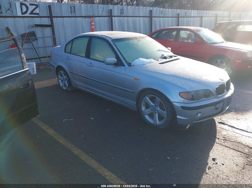 2005 BMW 325I