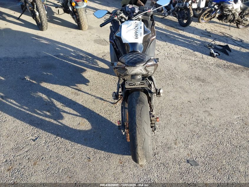 2019 Kawasaki Ex650 J VIN: JKAEXEJ12KDA03920 Lot: 43826609