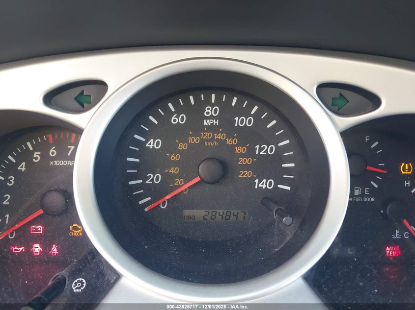 JTEEP21A940067220 2004 TOYOTA HIGHLANDER photo no. 7