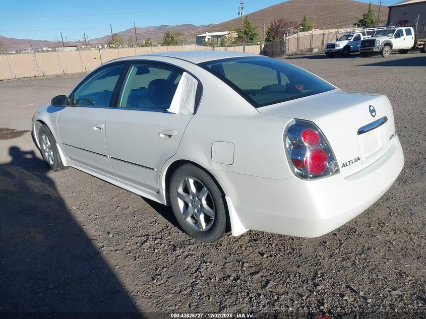 1N4AL11D25C317857 2005 NISSAN ALTIMA photo no. 3