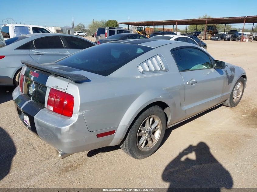 1ZVHT80N485118780 2008 FORD MUSTANG photo no. 4