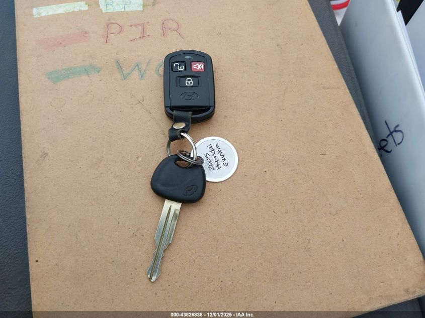 2005 Hyundai Elantra Gls/Gt VIN: KMHDN56D35U176921 Lot: 43826838