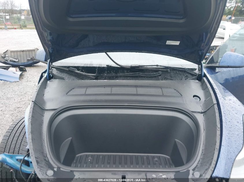 2023 Tesla Model Y Awd/Long Range Dual Motor All-Wheel Drive VIN: 7SAYGDEE5PF643078 Lot: 43827028