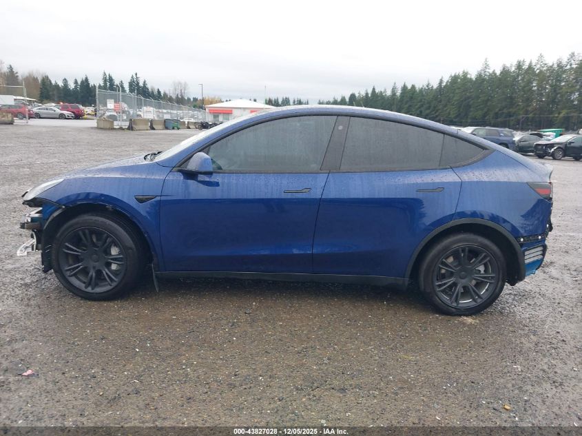 2023 Tesla Model Y Awd/Long Range Dual Motor All-Wheel Drive VIN: 7SAYGDEE5PF643078 Lot: 43827028