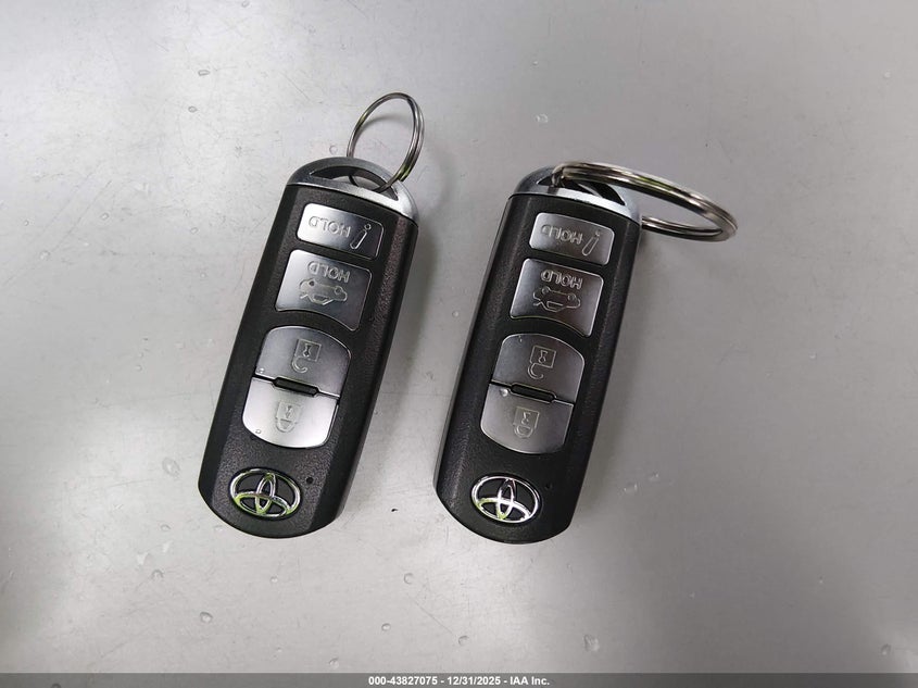 VIN 3MYDLBYV6HY189468 2017 TOYOTA YARIS IA