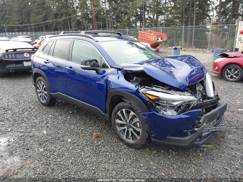 TOYOTA COROLLA CROSS XLE