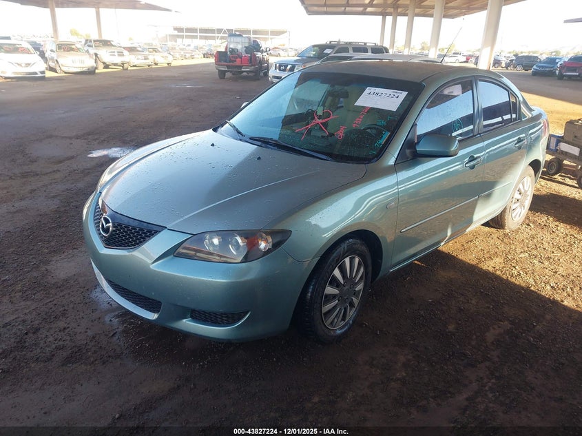 JM1BK12F841120459 2004 MAZDA 3 photo no. 2