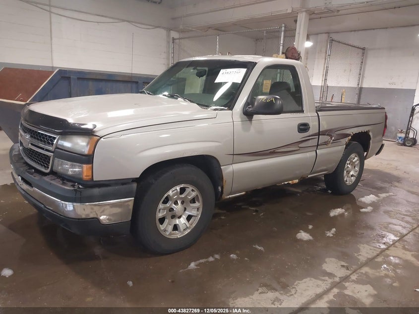 3GCEC14X07G248314 2007 CHEVROLET SILVERADO photo no. 2