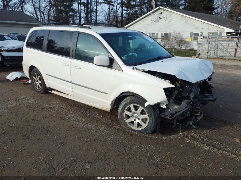 CHRYSLER TOWN & COUNTRY TOURING