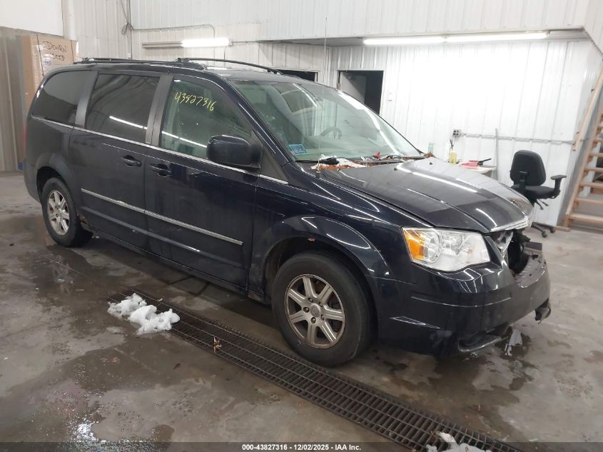 CHRYSLER TOWN & COUNTRY TOURING