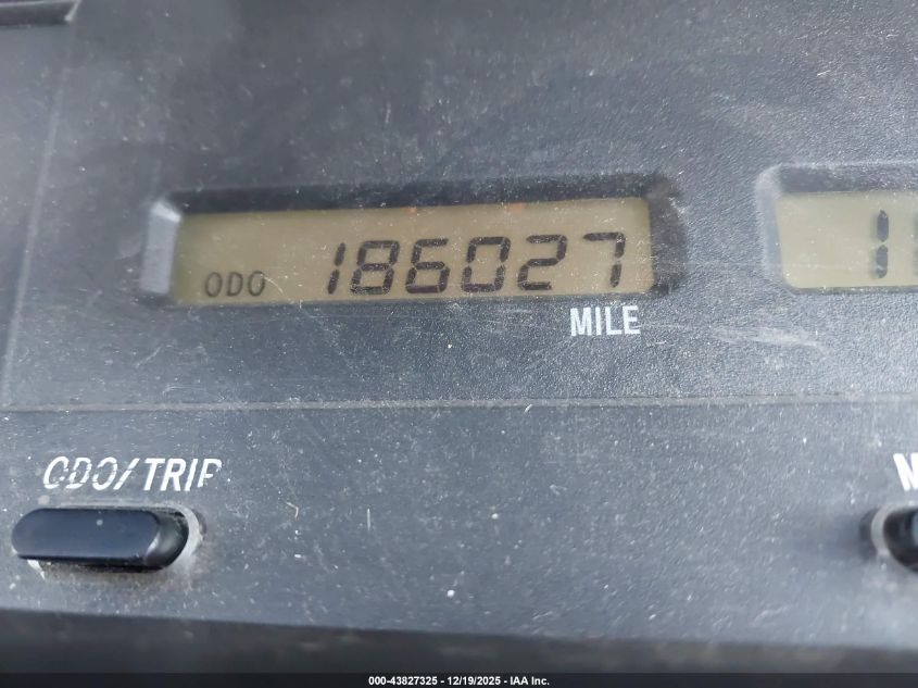 2001 Toyota Avalon Xl VIN: 4T1BF28B41U143841 Lot: 43827325