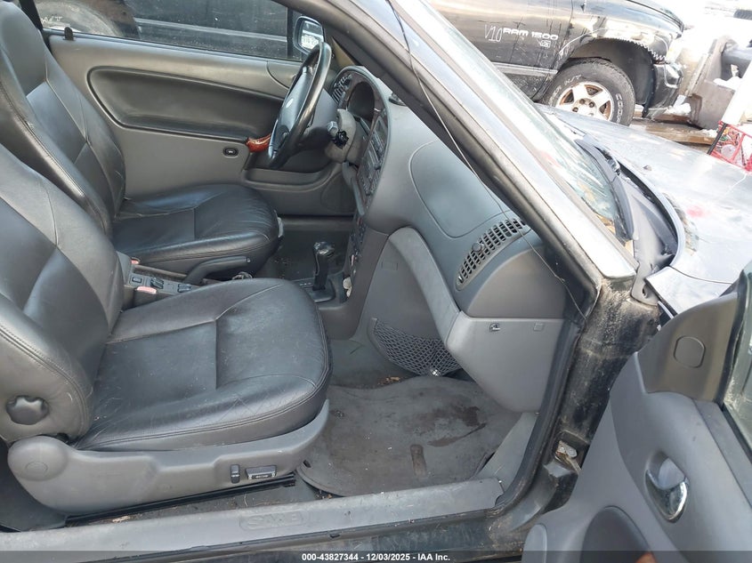 YS3DF78K137012046 2003 SAAB 9-3 photo no. 5