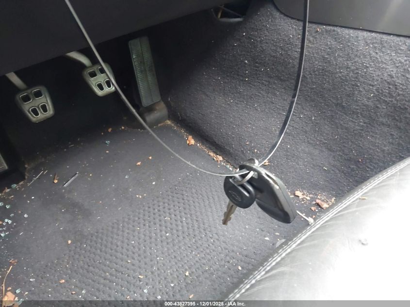 2005 Chevrolet Corvette VIN: 1G1YY24U855104310 Lot: 43827395