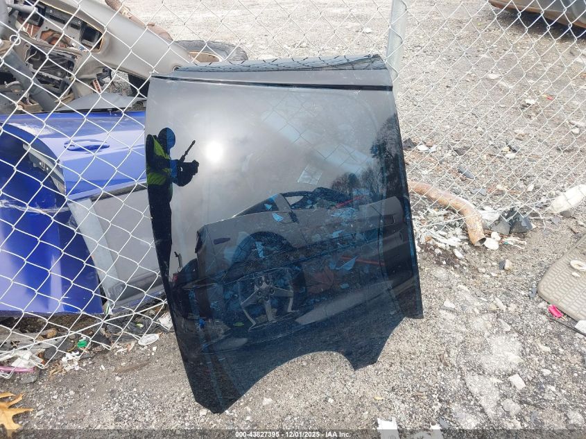 2005 Chevrolet Corvette VIN: 1G1YY24U855104310 Lot: 43827395