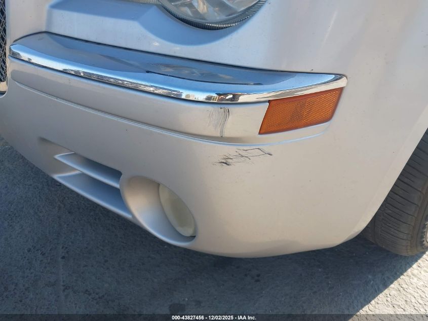 2007 Chrysler 300C VIN: 2C3LA63H07H805148 Lot: 43827456