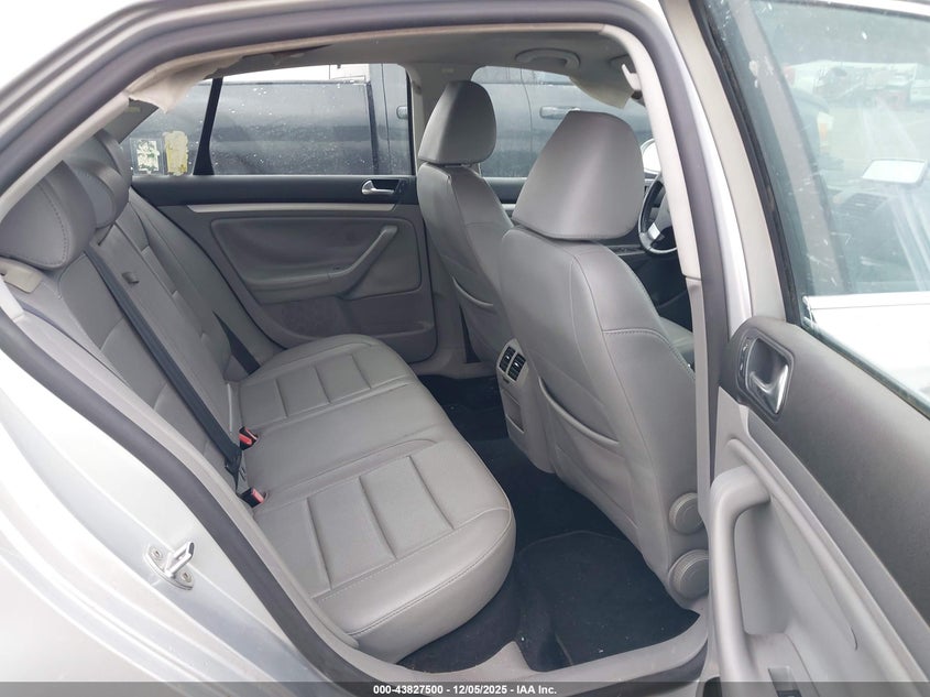 3VWRM71K29M023906 2009 VOLKSWAGEN JETTA photo no. 8