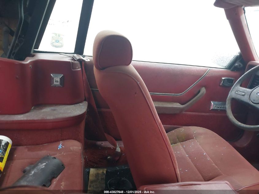 1986 Ford Mustang Lx/Gt VIN: 1FABP28M0GF322884 Lot: 43827648