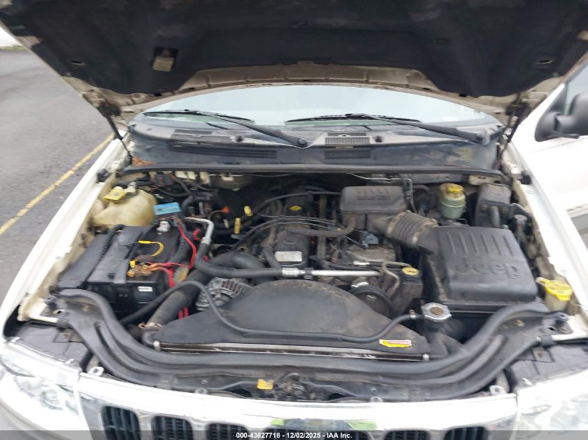 2000 Jeep Grand Cherokee Laredo VIN: 1J4GW48SXYC364375 Lot: 43827718