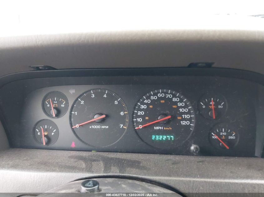 2000 Jeep Grand Cherokee Laredo VIN: 1J4GW48SXYC364375 Lot: 43827718