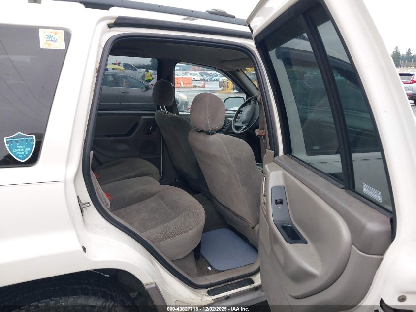 2000 Jeep Grand Cherokee Laredo VIN: 1J4GW48SXYC364375 Lot: 43827718