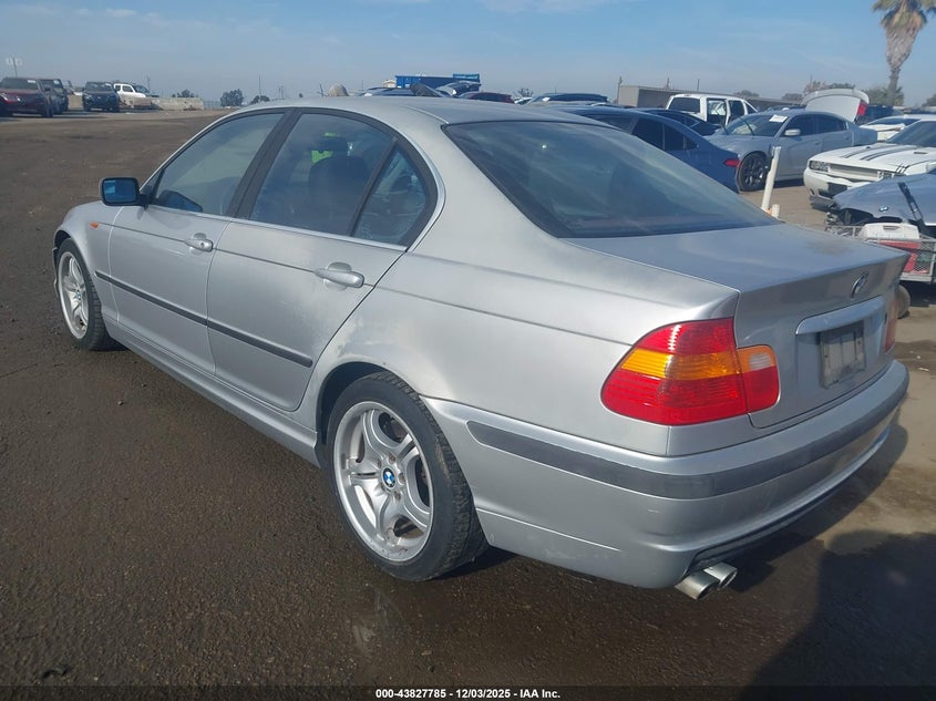WBAEV53452KM17850 2002 BMW 3ER photo no. 3