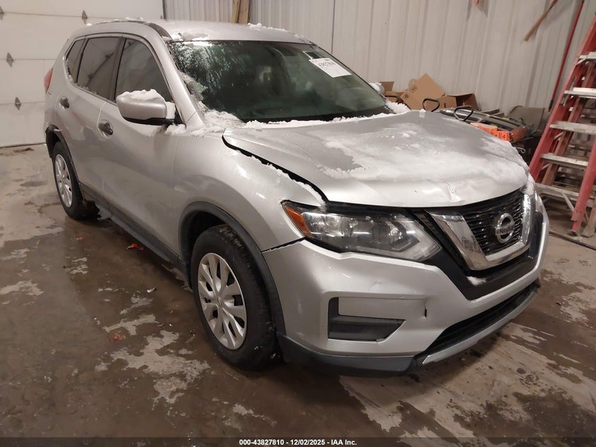 JN8AT2MT1HW391135 2017 Nissan Rogue S auction photo 1