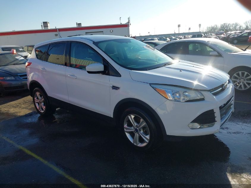 FORD ESCAPE SE