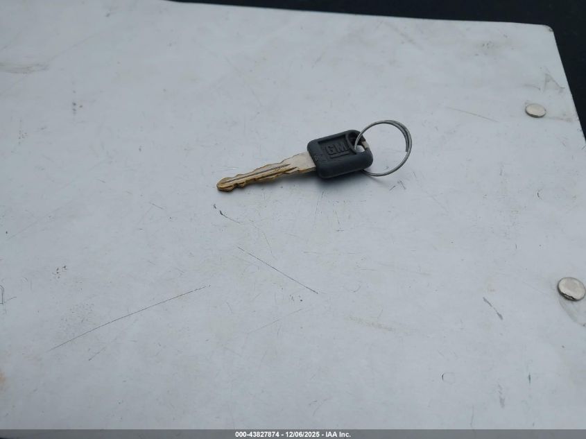 1996 GMC Suburban K1500 VIN: 3GKFK16R1TG511009 Lot: 43827874