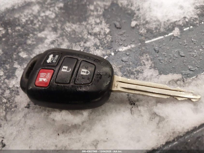 2014 Toyota Corolla Le VIN: 2T1BURHE1EC169054 Lot: 43827969