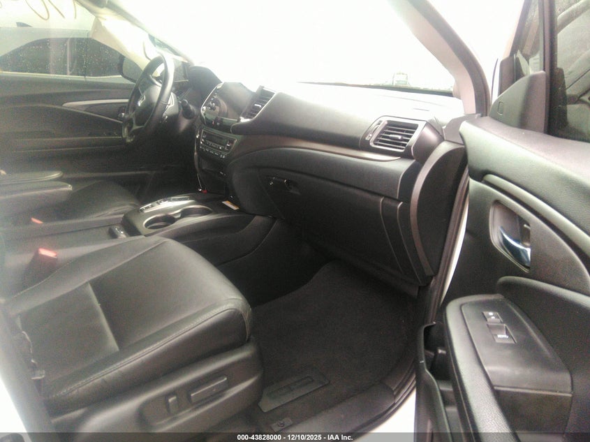 VIN 5FNYF6H21MB070477 2021 HONDA PILOT AWD SPECIAL EDITION