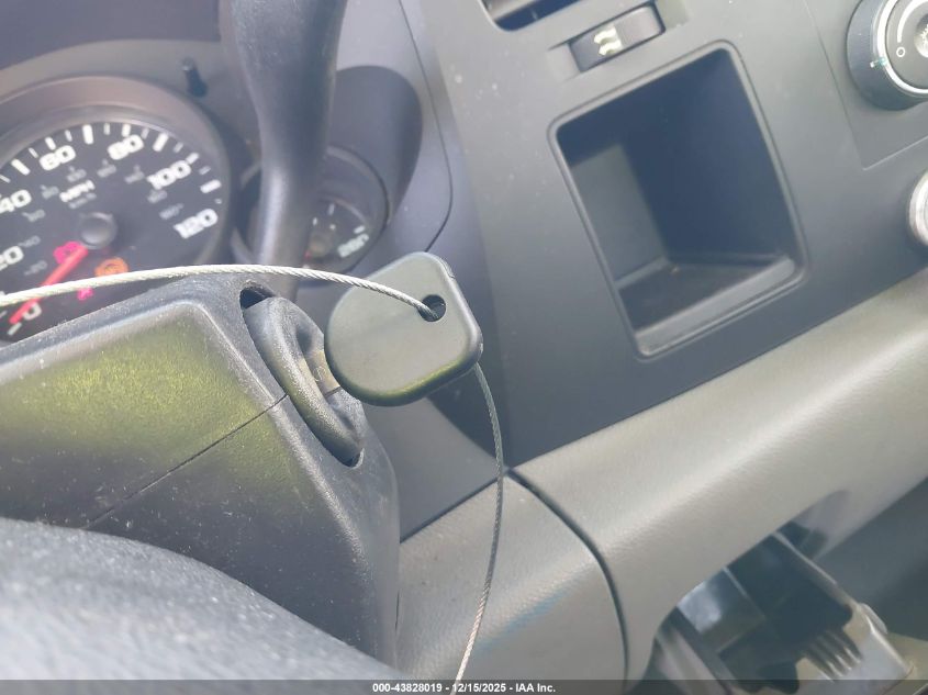 2011 Chevrolet Silverado 1500 Work Truck VIN: 1GCRCPEXXBZ420182 Lot: 43828019