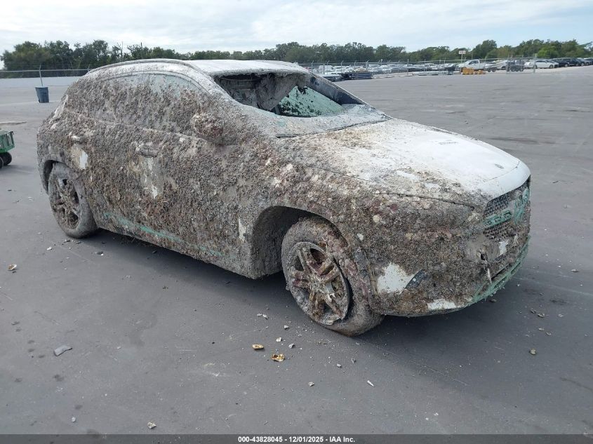 MERCEDES-BENZ GLA-CLASS GLA 250