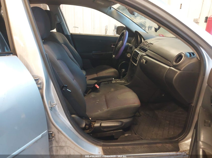 JM1BK143441179091 2004 MAZDA 3 photo no. 5