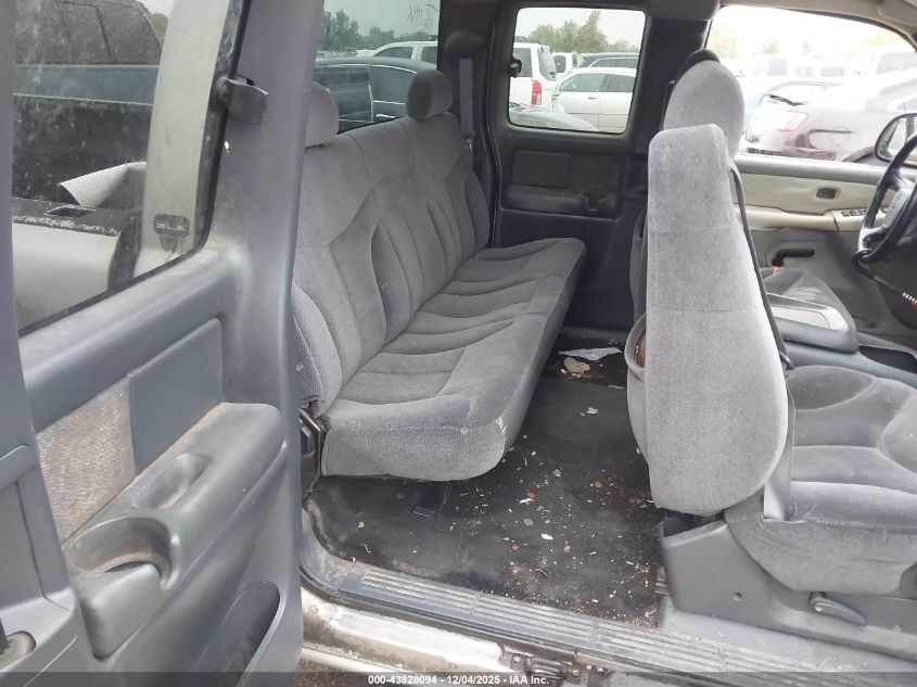 2000 GMC Sierra 1500 Sle VIN: 2GTEC19T8Y1404115 Lot: 43828094