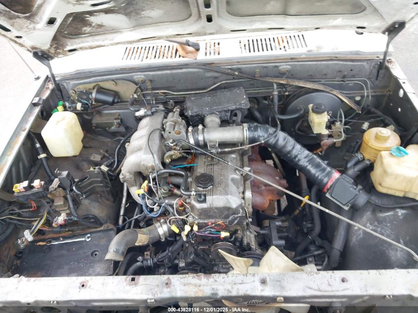 1991 Mazda B2600 Short Body VIN: JM2UF1141M0117028 Lot: 43828116