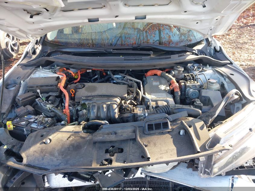 2018 Honda Clarity Plug-In Hybrid Touring VIN: JHMZC5F34JC004225 Lot: 43828117