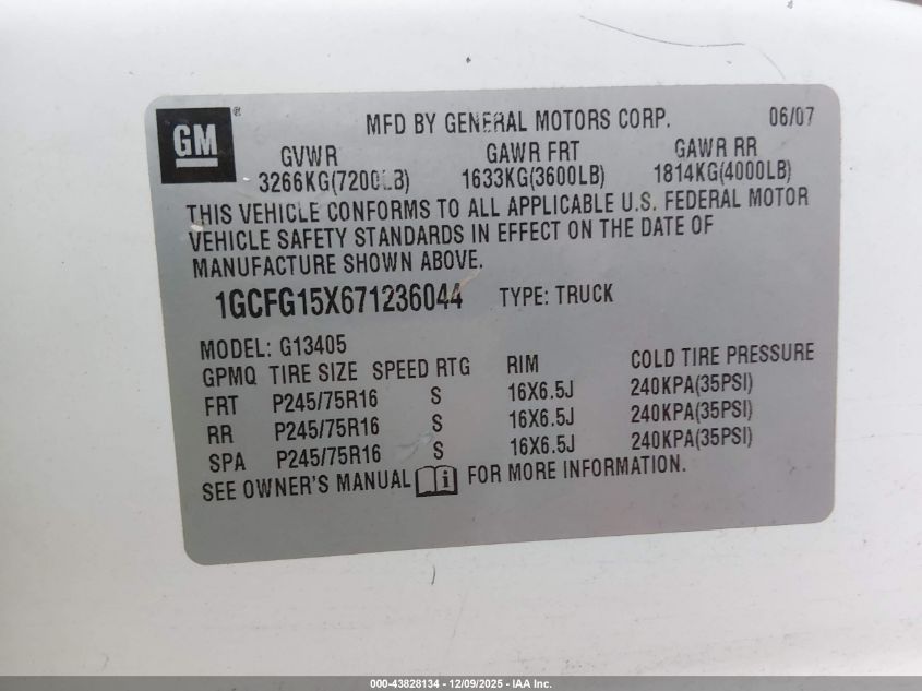 2007 Chevrolet Express Work Van VIN: 1GCFG15X671236044 Lot: 43828134