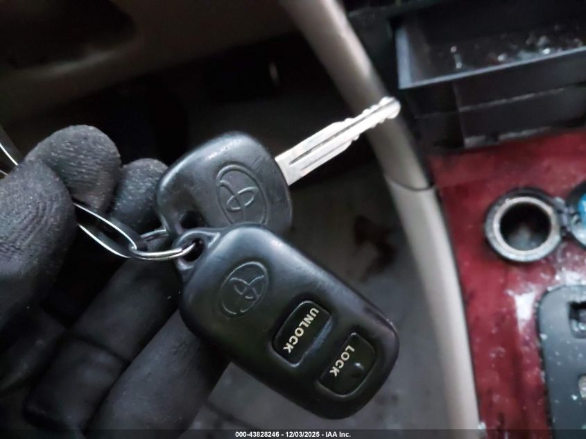 2005 Toyota Corolla Le VIN: 2T1BR30E25C452623 Lot: 43828246