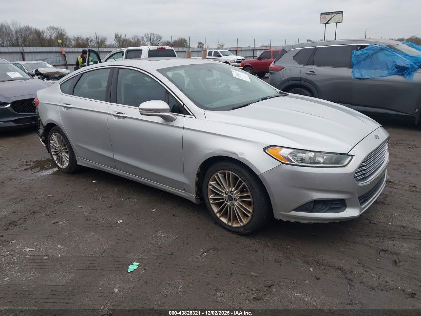 FORD FUSION SE