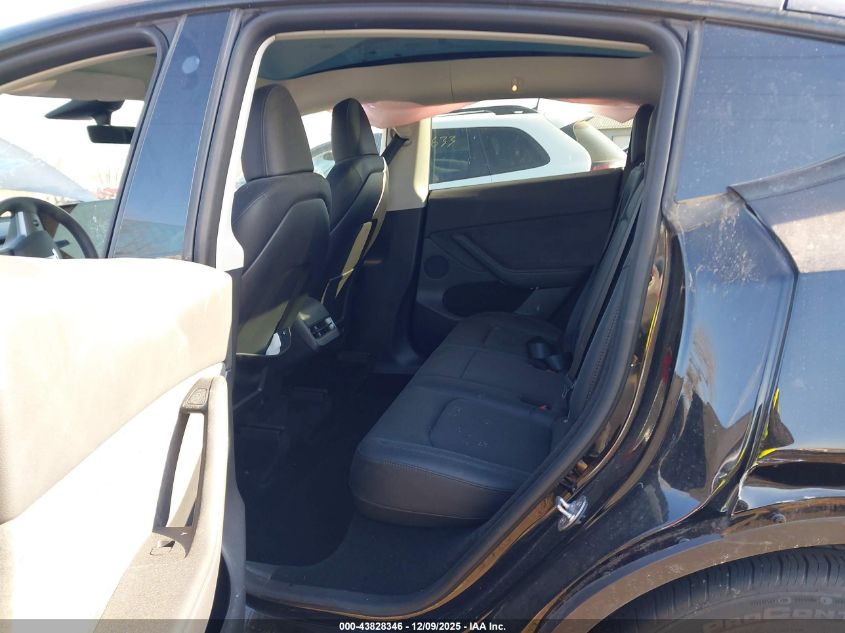 2023 Tesla Model Y Awd/Long Range Dual Motor All-Wheel Drive VIN: 7SAYGDEE2PA075837 Lot: 43828346