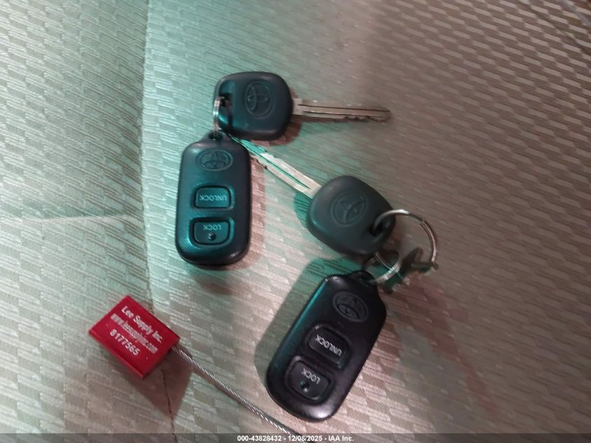 2005 Toyota Highlander V6 VIN: JTEEP21A650128833 Lot: 43828432