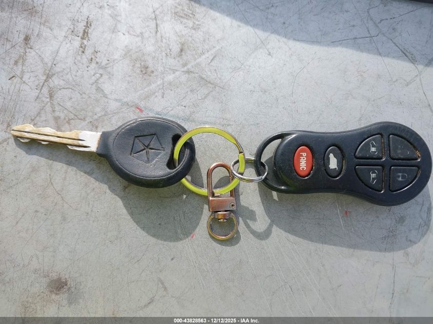 2003 Dodge Grand Caravan Sport VIN: 2D4GP44L93R371564 Lot: 43828563