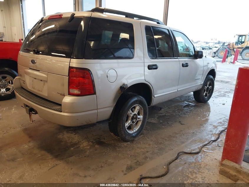 1FMZU73K35UA80956 2005 FORD EXPLORER photo no. 4