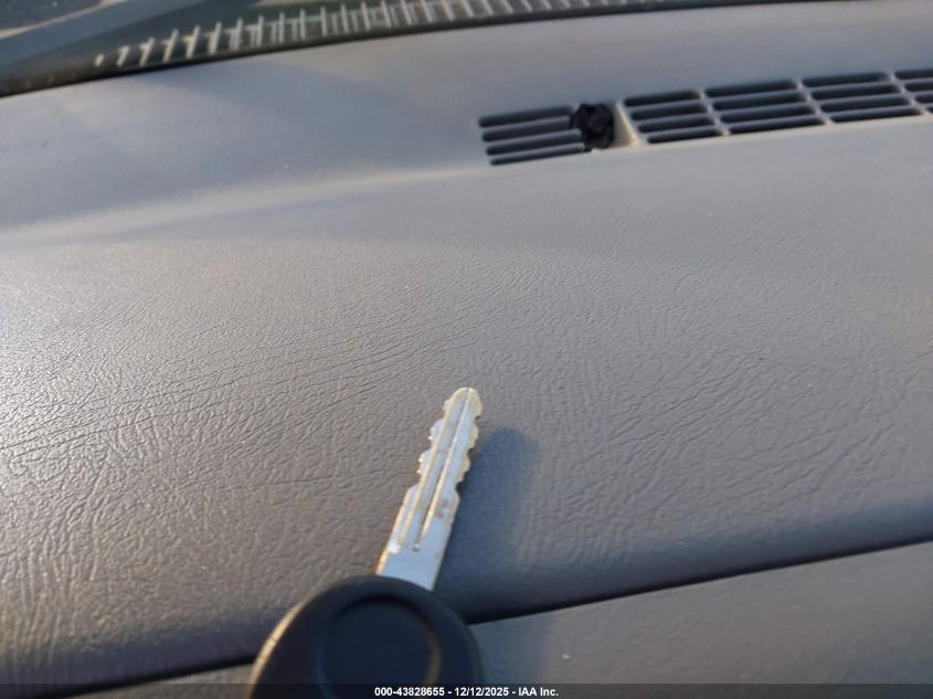 1999 GMC Yukon Slt Cmi VIN: 1GKEK13R2XJ781242 Lot: 43828655