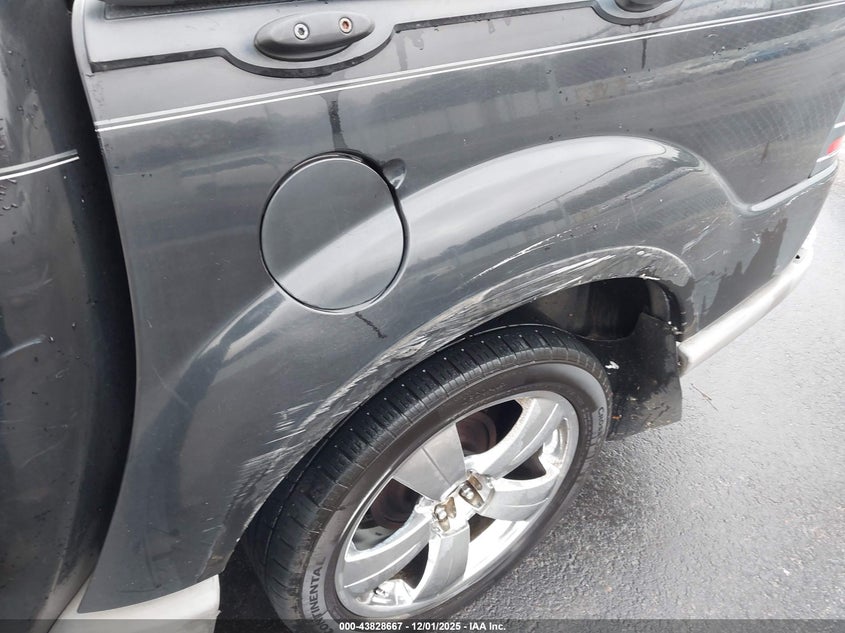 1FMZU67E71UA24432 2001 FORD EXPLORER SPORT TRAC photo no. 6