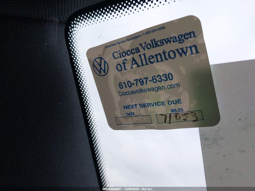 2017 Volkswagen Golf Gti Autobahn 4-Door/S 4-Door/Se 4-Door/Sport 4-Door VIN: 3VW5T7AU0HM070420 Lot: 43828697