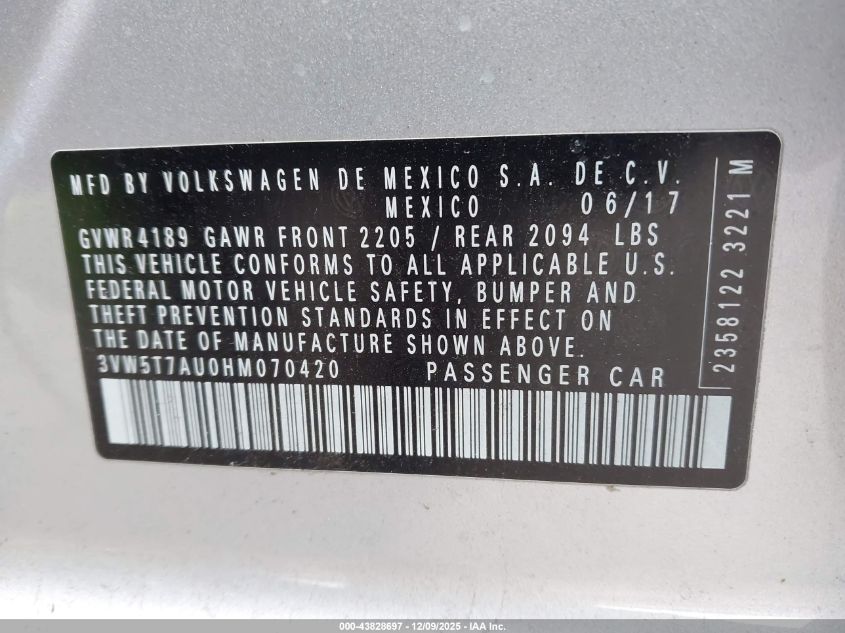 2017 Volkswagen Golf Gti Autobahn 4-Door/S 4-Door/Se 4-Door/Sport 4-Door VIN: 3VW5T7AU0HM070420 Lot: 43828697