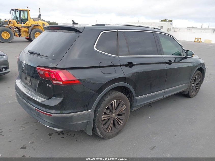 VIN 3VV3B7AX4JM129547 2018 VOLKSWAGEN TIGUAN 2.0T SE/2.0T SEL