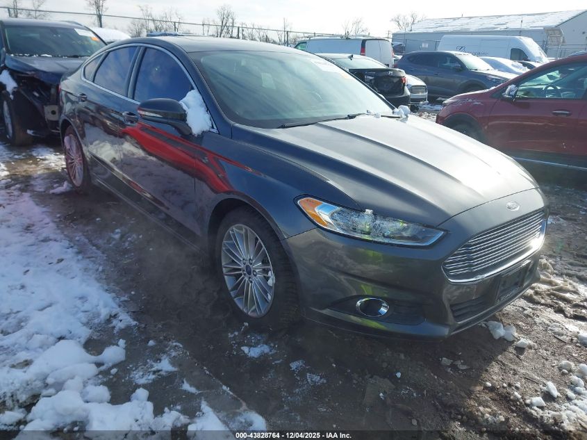 FORD FUSION SE