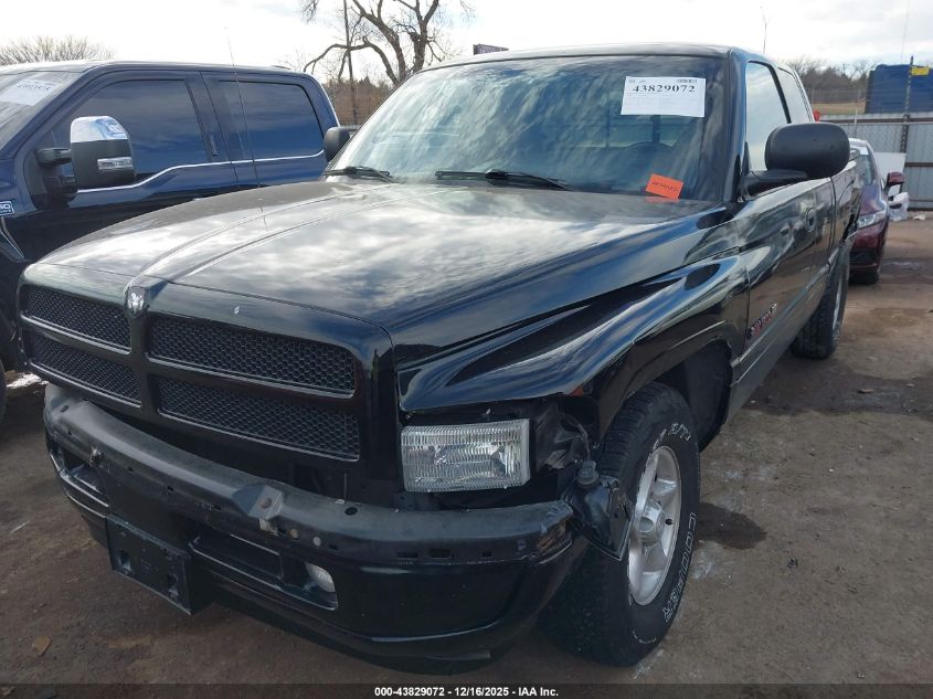 1998 Dodge Ram 1500 St VIN: 3B7HC13Y0WG208143 Lot: 43829072